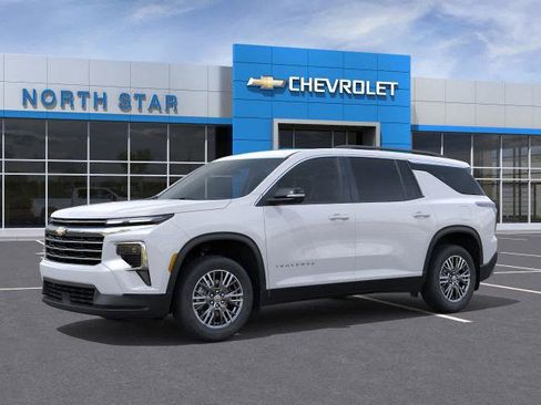 New 2026 Chevrolet Traverse LT w/ Driver Confidence Package image 2
