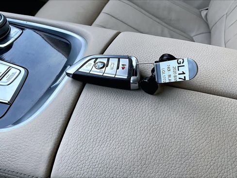 Used 2020 BMW 740i w/ Cold Weather Package RWD image 14