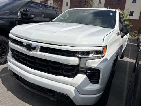 Used 2023 Chevrolet Silverado 1500 RST w/ Z71 Off-Road Package AWD/4WD image 1