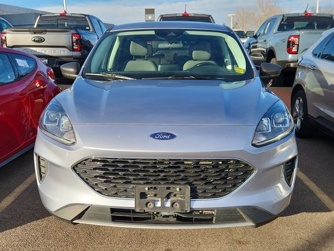 Used 2022 Ford Escape SE w/ Convenience Package image 2