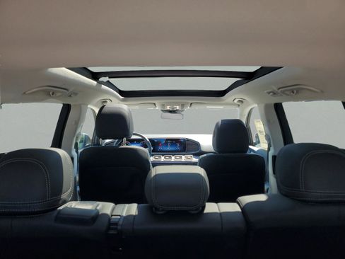 New 2026 Mercedes-Benz GLS 450 4MATIC image 5