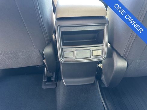 Used 2024 Subaru Forester AWD/4WD image 25