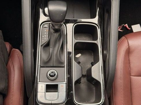 Certified 2024 Kia Telluride SX FWD image 25