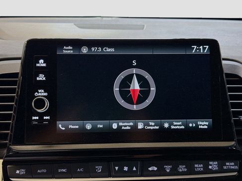 Used 2025 Honda Odyssey EX-L image 13