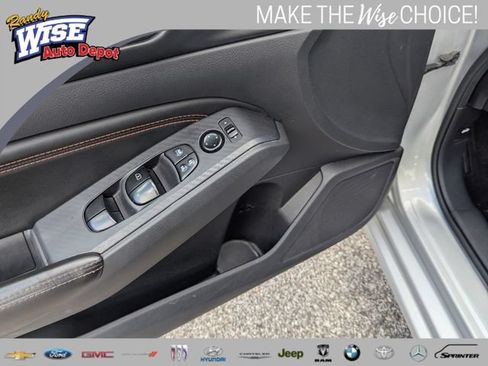 Used 2022 Nissan Altima 2.5 SR FWD image 10