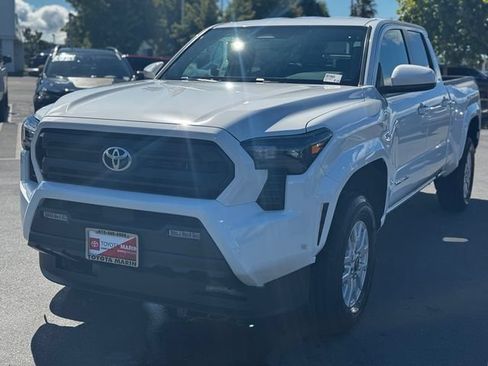 New 2026 Toyota Tacoma SR5 RWD image 12