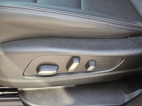 New 2025 Cadillac XT6 Premium Luxury image 26