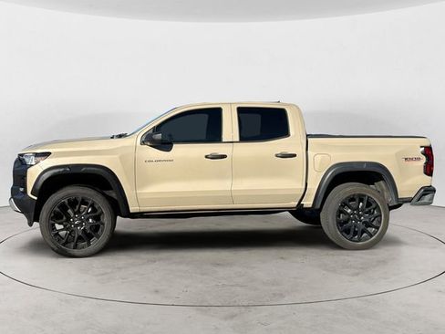 Used 2023 Chevrolet Colorado Trail Boss w/ Advanced Trailering Package image 2