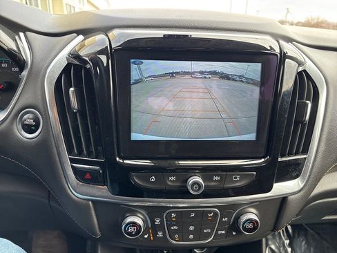 Used 2019 Chevrolet Traverse LT image 31
