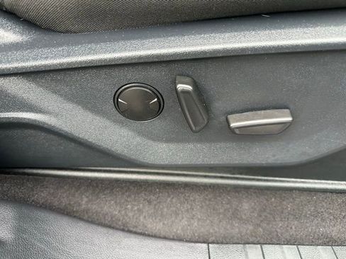 Used 2023 Ford F150 XLT w/ Equipment Group 302A High image 17