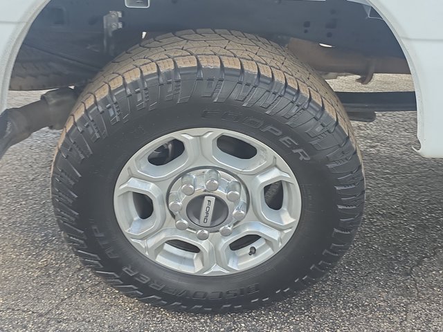 Certified 2025 Ford F250 XLT w/ FX4 Off-Road Package AWD/4WD image 7
