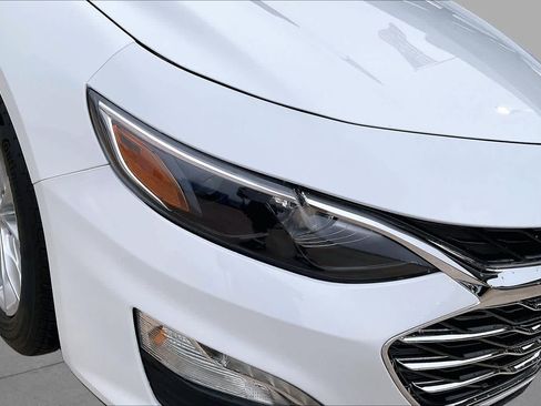 Used 2024 Chevrolet Malibu LT FWD image 27