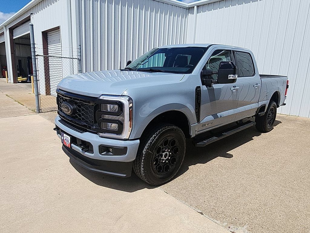 New 2026 Ford F350 Lariat w/ Black Appearance Package AWD/4WD image 4