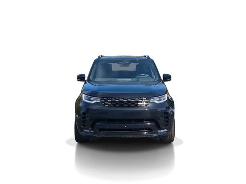 Used 2025 Land Rover Discovery Dynamic SE AWD/4WD image 3