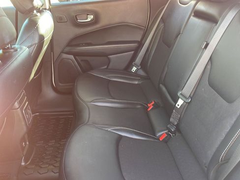 Used 2021 Jeep Compass Latitude w/ Sun and Sound Group FWD image 33