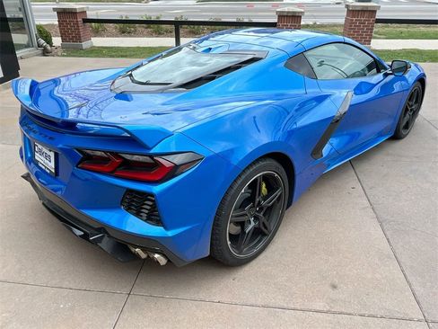 Used 2024 Chevrolet Corvette Stingray Preferred Cpe w/ Z51 Performance Package image 6