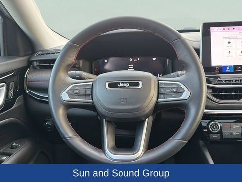 Used 2022 Jeep Compass Trailhawk w/ Trailhawk Elite Group AWD/4WD image 8