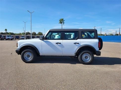 New 2025 Ford Bronco 4-Door image 2