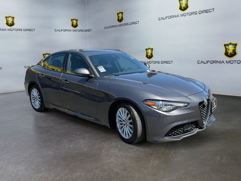 Used 2022 Alfa Romeo Giulia Sprint RWD image 7