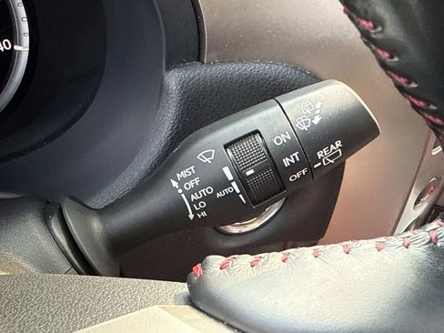 Used 2021 Lexus GX 460 Premium w/ Premium Package AWD/4WD image 21