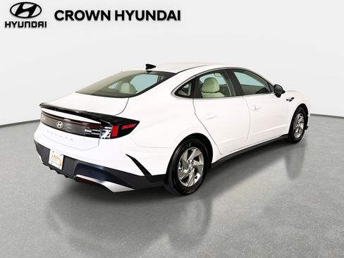 Certified 2025 Hyundai Sonata SE image 5