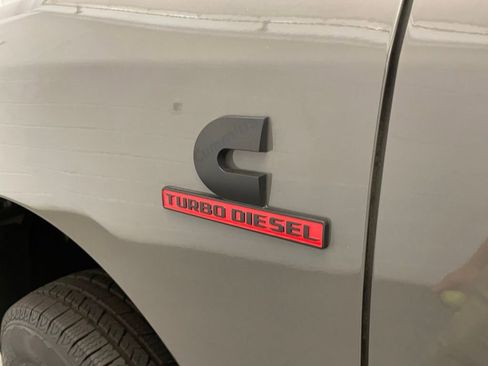New 2026 RAM 3500 Laramie AWD/4WD image 13