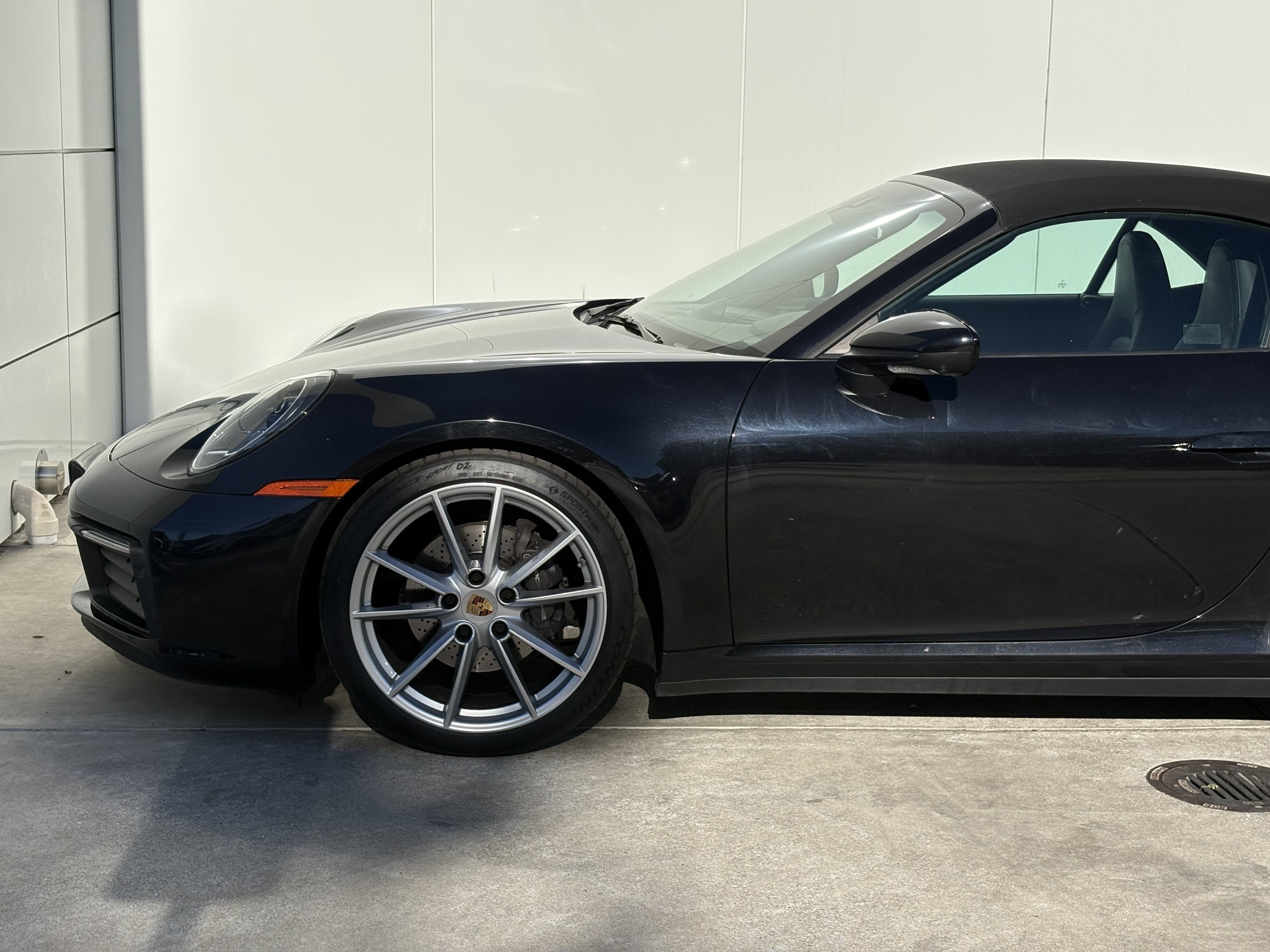Used 2024 Porsche 911 Carrera RWD image 5
