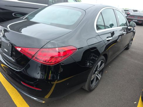 Used 2025 Mercedes-Benz C 300 Sedan image 7