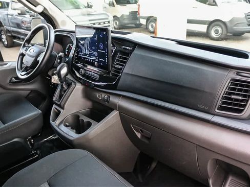 Used 2023 Ford Transit 350 XLT image 13