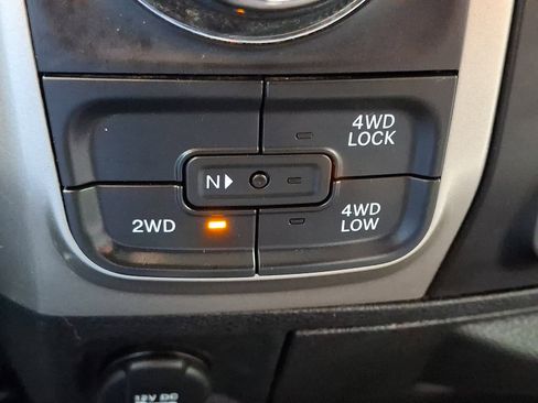 Used 2019 RAM 1500 Classic Warlock w/ Luxury Group AWD/4WD image 22
