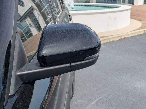 Used 2025 Ford Explorer Platinum w/ Ultimate Package image 13