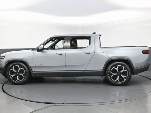 Used 2022 Rivian R1T Adventure AWD/4WD image 7