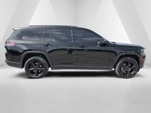 Used 2021 Jeep Grand Cherokee L Laredo image 8