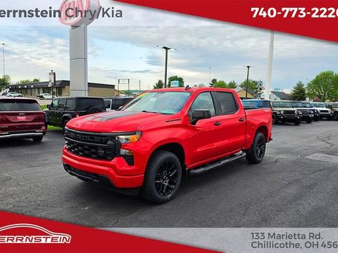 Used 2023 Chevrolet Silverado 1500 Custom w/ Rally Edition AWD/4WD image 3