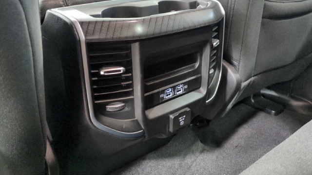 Used 2025 RAM 1500 Big Horn AWD/4WD image 29