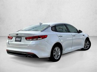 Used 2016 Kia Optima LX FWD video 2