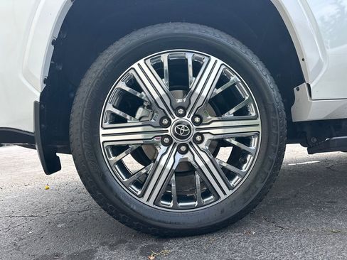 Used 2024 Toyota Sequoia 2WD image 18