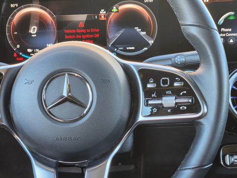 Certified 2023 Mercedes-Benz EQB 250+ image 30