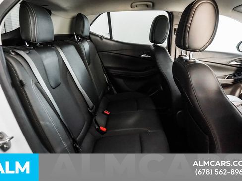 Used 2025 Buick Encore GX Preferred FWD image 20