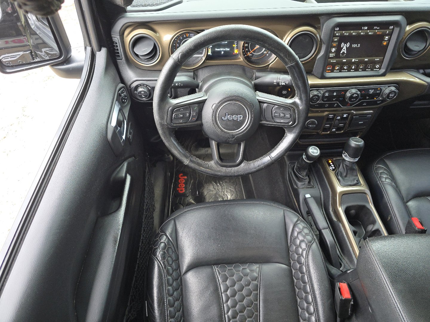 Used 2021 Jeep Gladiator Sport AWD/4WD image 31
