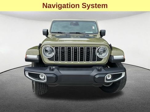 Used 2026 Jeep Wrangler Unlimited Sahara w/ Safety Group AWD/4WD image 4