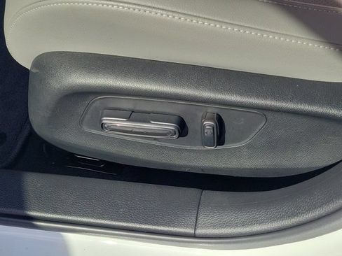 Certified 2025 Honda Civic Sport Touring image 16