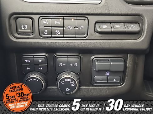 Certified 2021 Chevrolet Tahoe High Country w/ Premium Package image 40