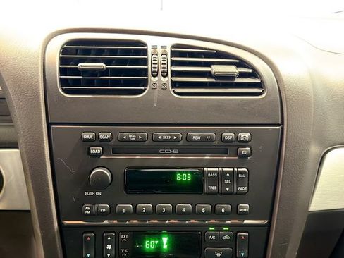 Used 2002 Ford Thunderbird RWD image 11