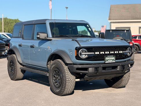 Used 2024 Ford Bronco Wildtrak AWD/4WD image 3