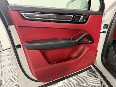 Certified 2022 Porsche Cayenne GTS image 14