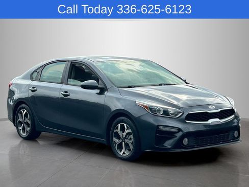 Used 2021 Kia Forte LXS FWD image 7