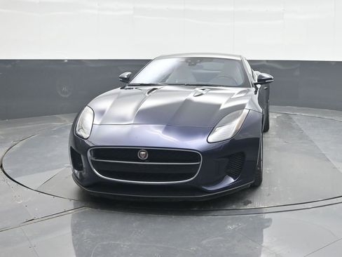 Used 2019 Jaguar F-TYPE Coupe image 5