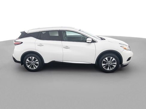Used 2016 Nissan Murano SL w/ SL Technology Package FWD image 4