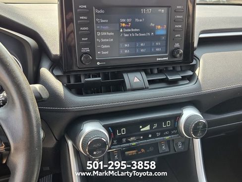 Used 2022 Toyota RAV4 XLE w/ Convenience Package AWD/4WD image 18
